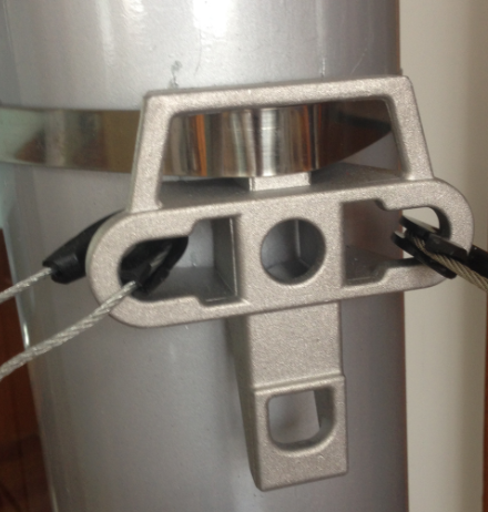 ftth pole bracket.png